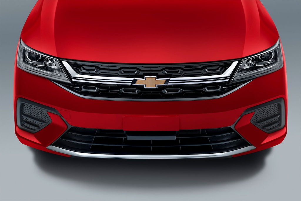  Chevrolet Aveo HB 2025, nuevo auto compacto con parrilla frontal con detalles bi-tono cromo y negro brillante