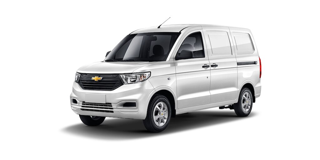 Furgoneta Chevrolet Tornado Van 2025 en color blanco