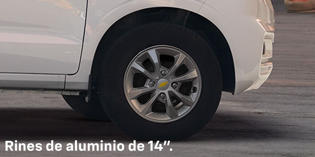 Chevrolet Tornado Van 2025, tu furgoneta de carga con elegantes rines de 14 pulgadas