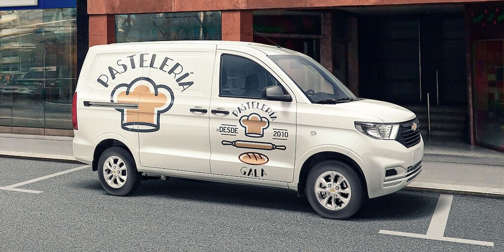 Chevrolet Tornado Van 2025, tu furgoneta de trabajo con más versatilidad para adaptarse a tu carga